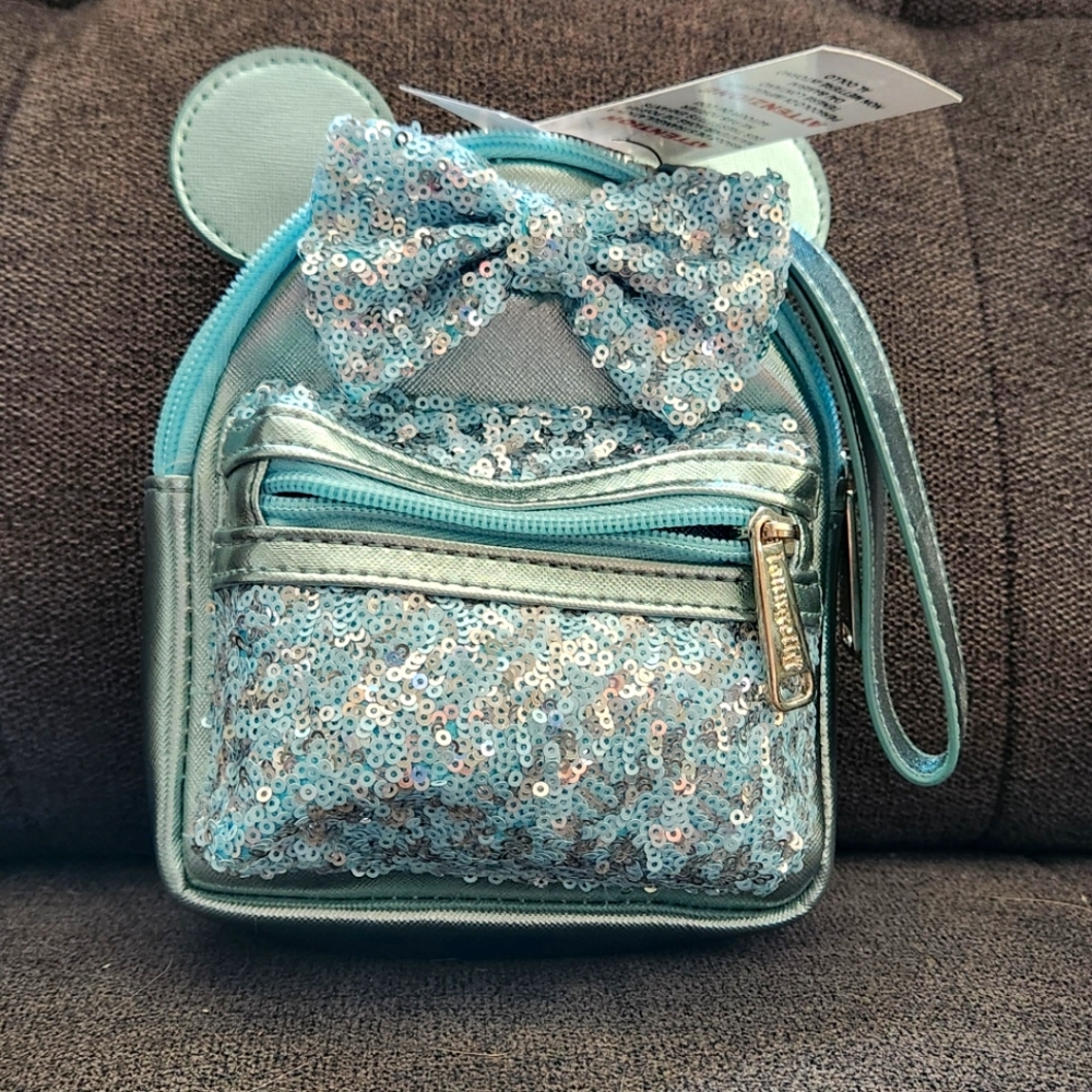 Wristlet